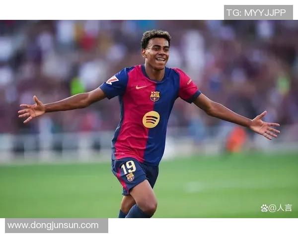 足球魅力球星：探寻绿茵场上的传奇与巅峰之路